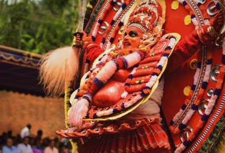 Food Myths - person wearing red costume